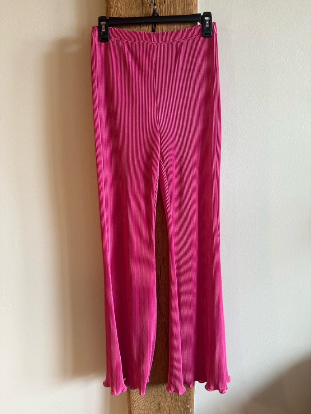 Sleeper Pink Pleated Flare Leg Pants Sz Medium